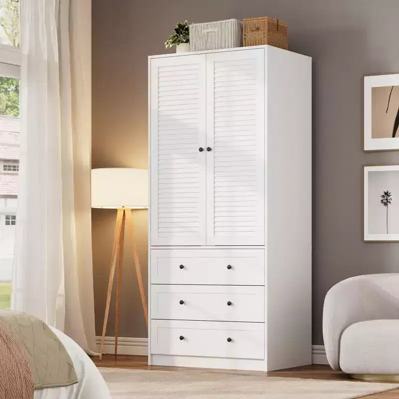 Armoire en bois naturel avec 2 portes en rotin et 3 tiroirs, dressing individuel