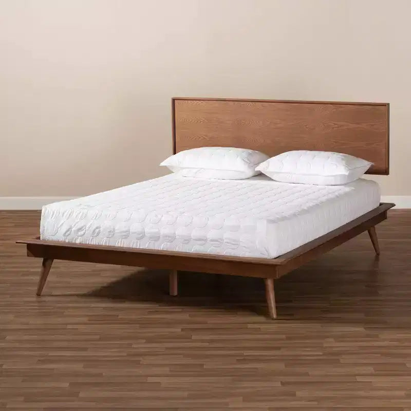 Lit plateforme king en noyer brun – Moderne du milieu du siècle, 1 personne, aucun sommier requis